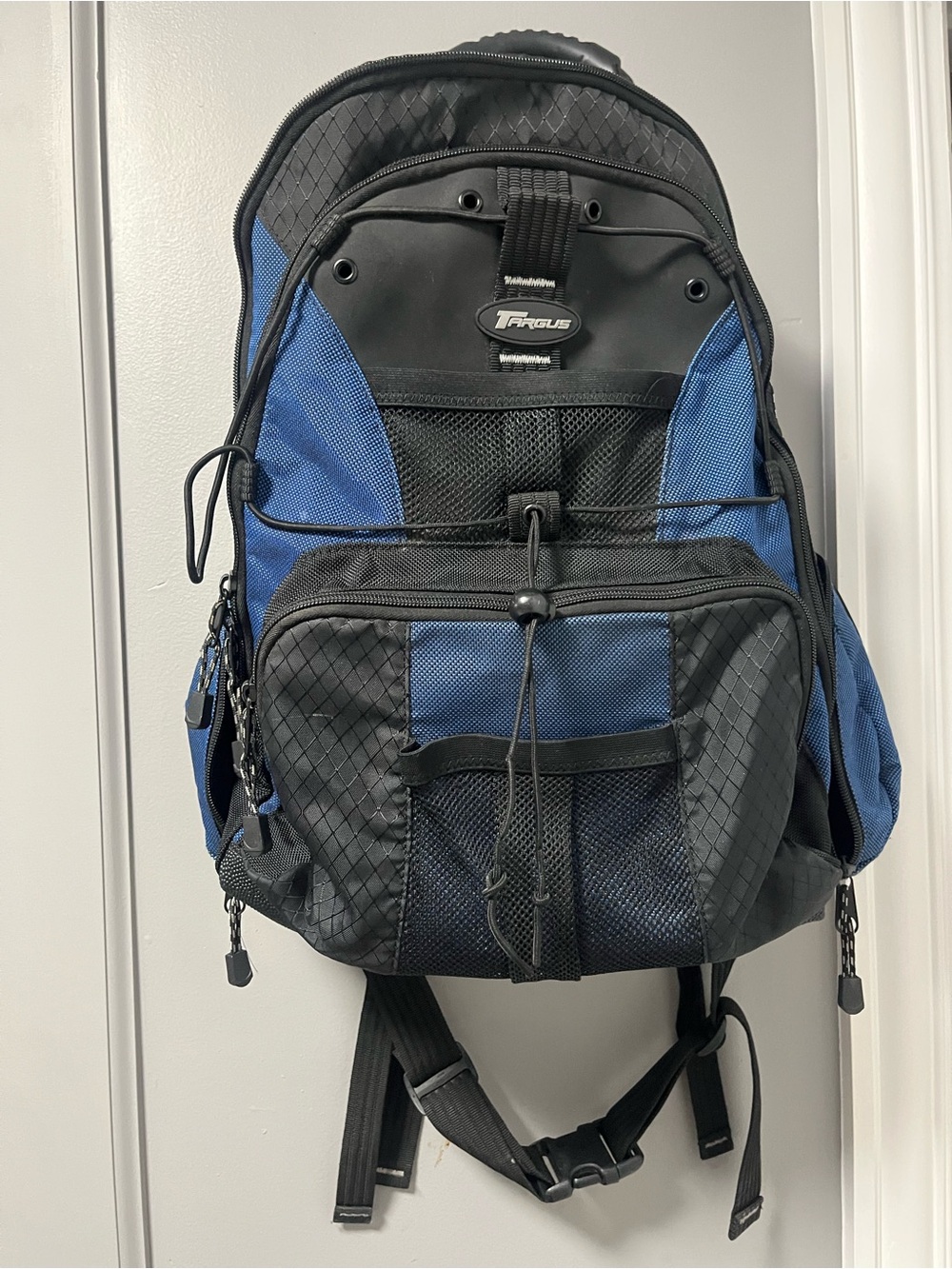 Targus Blue and Black Everyday Laptop Backpack
